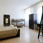 Solee, Family Holidays & Hostelling