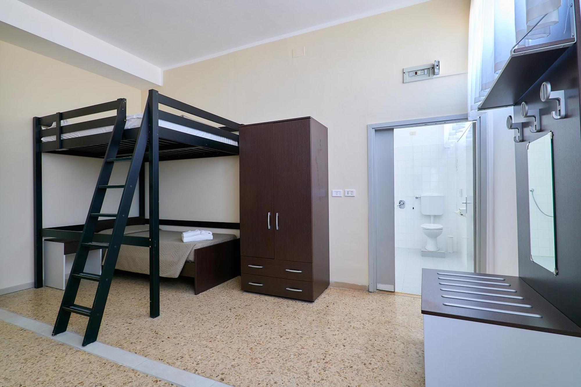 Hotel Solee, Family Holidays & Hostelling Cesenatico